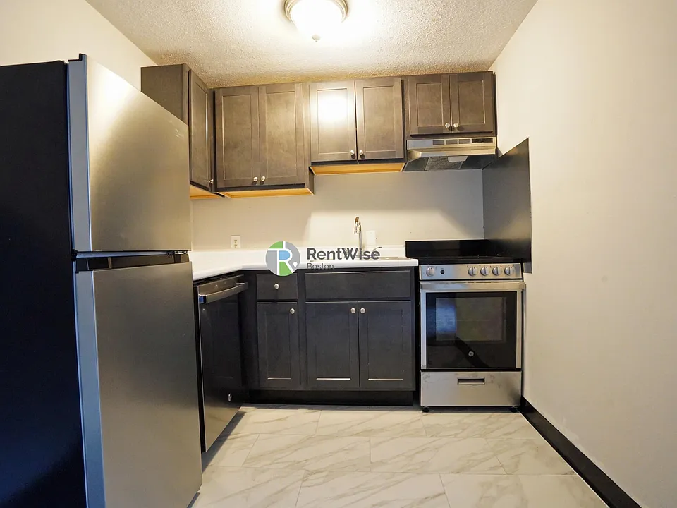 237 Harrison Ave #62