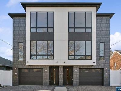 690 Palisade Ave, Cliffside Park, NJ, 07010
