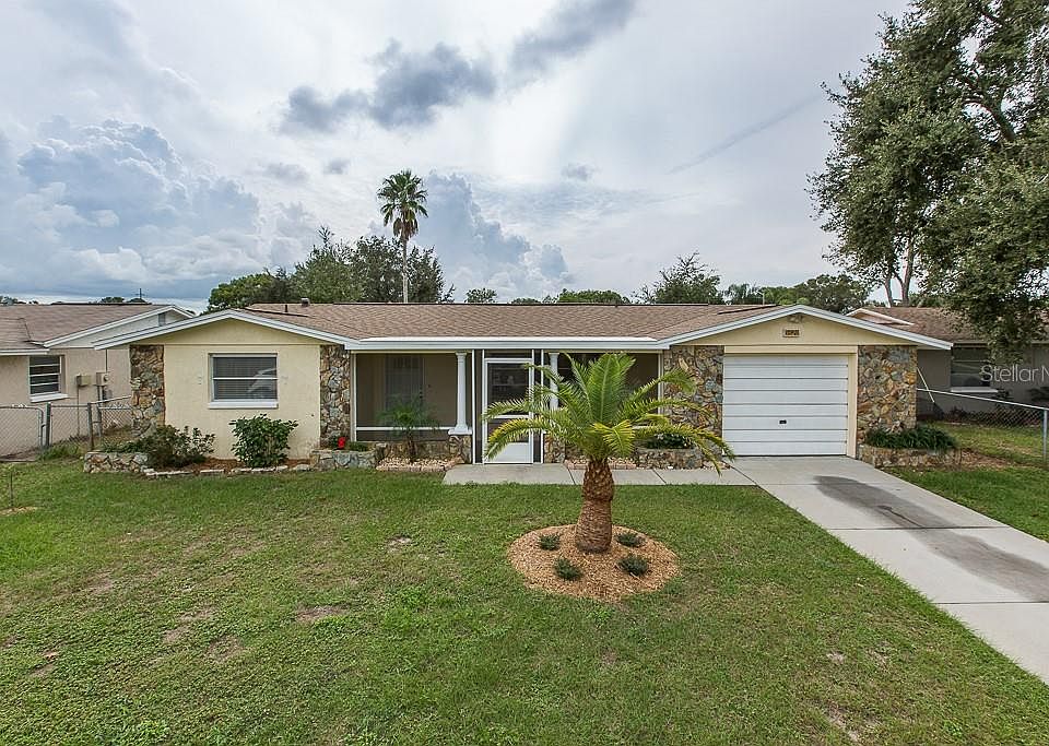 1st image of 5620 Belleza Dr