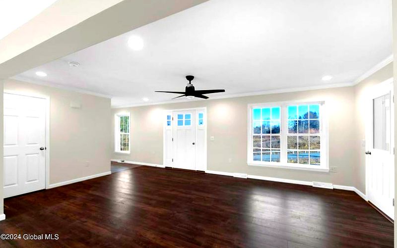 4th image of 2 Lochvue Drive