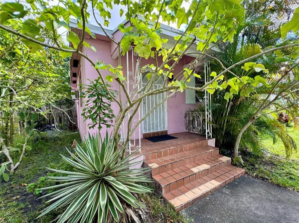 13143 NW 2nd Ave, Miami, FL 33168