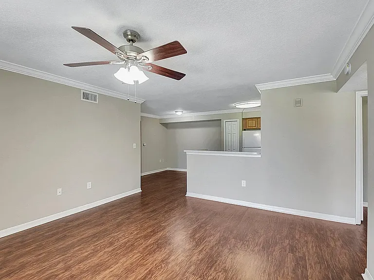15185 Michelangelo Blvd #102 — Photo 5