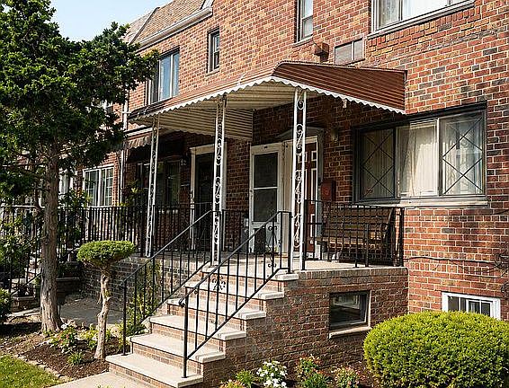 2nd image of 1729 E 54th St