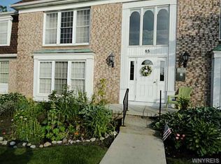 85-5 Carriage Dr, Orchard Park, NY 14127