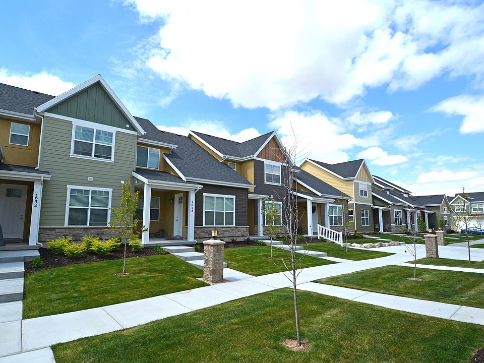 1st image of 5329 W Cass Ave #9