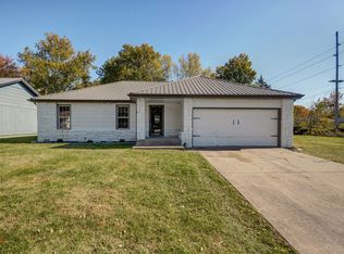 2558 S Fort Ave, Springfield, MO 65807