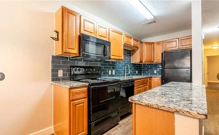 2702 Little Valley Cv #A