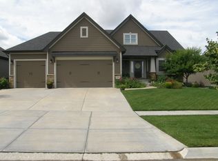 2830 Hoy St, Lincoln, NE 68516