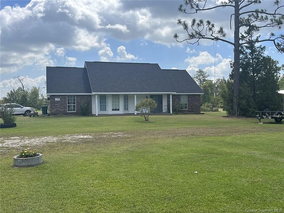 1st image of 1122 Lorraine Dr