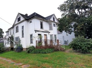 100 S Marshall St, Burlington, IA 52601