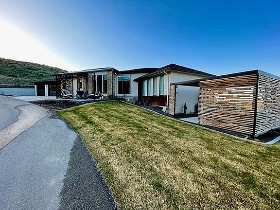 2nd image of 5132 N Corralero Ln