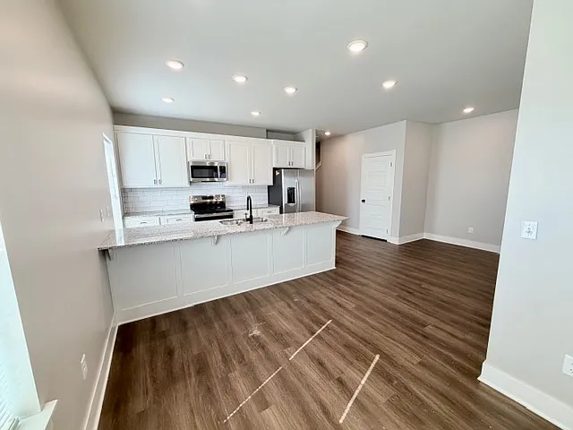 1521 S Duncan Ave #1 — Photo 4