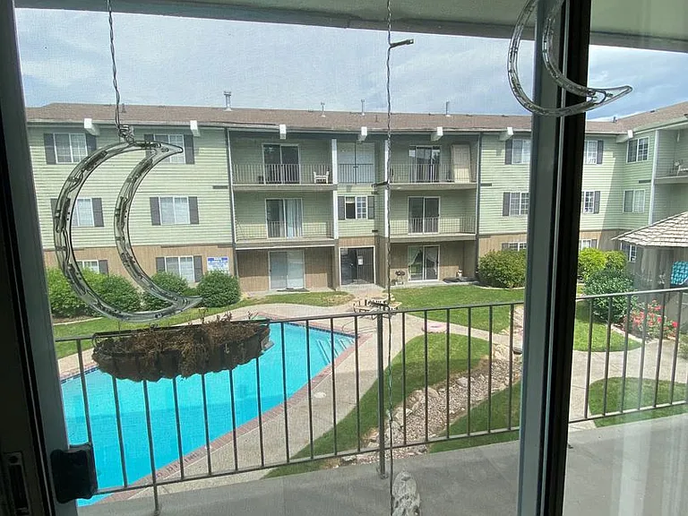 718 W 1720 N #224-B — Photo 2