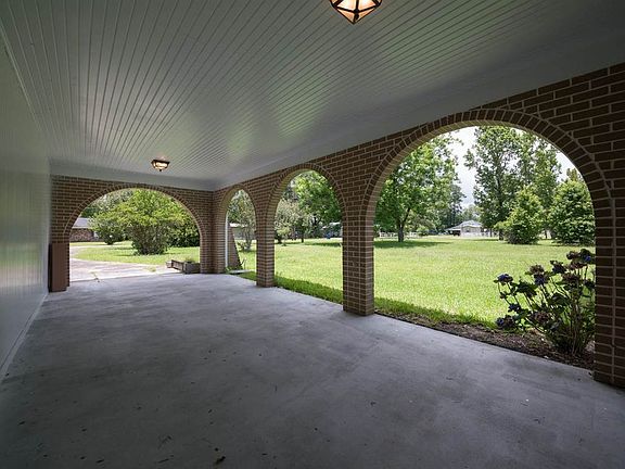 3rd image of 287 County Road 814