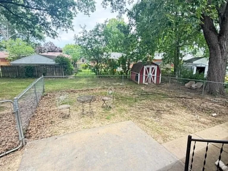 4012 White Plains Ct — Photo 15