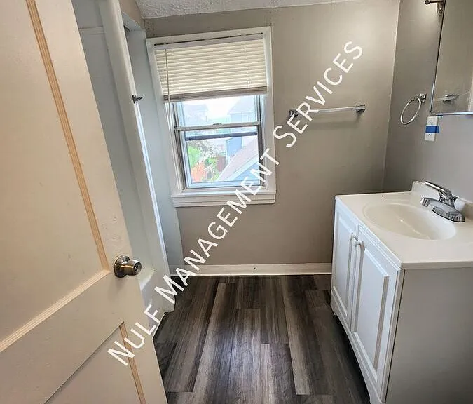 811 Sherman Ave #REAR — Photo 5