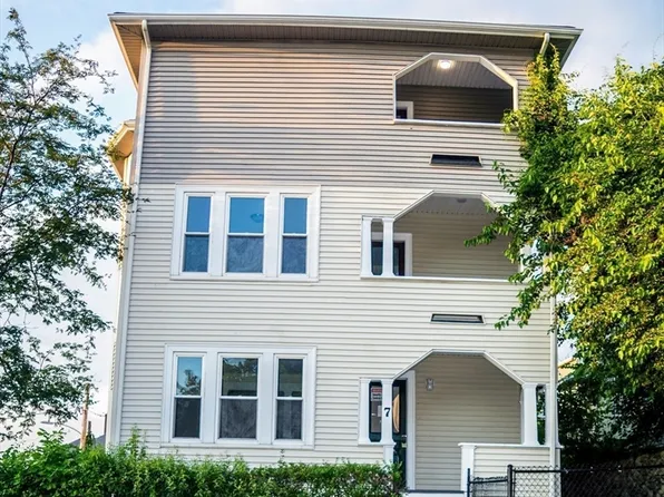 7 Diamond St, Worcester, MA 01610