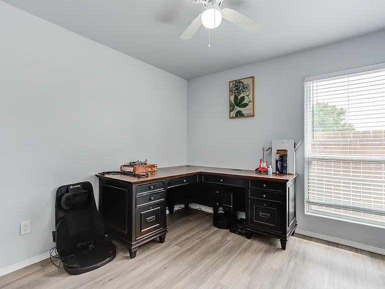 5501 Jarvis St #A — Photo 29