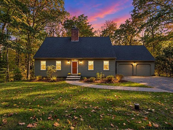 2nd image of 33 Ledgewood Road