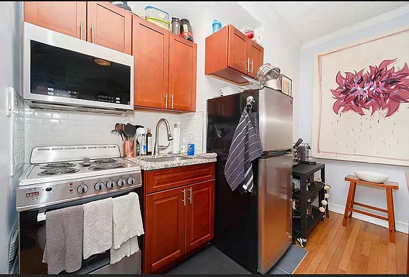 Rented by Compass | media 6
