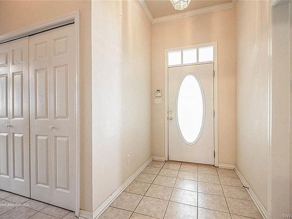 4th image of 2619 Palmetto Dr #1
