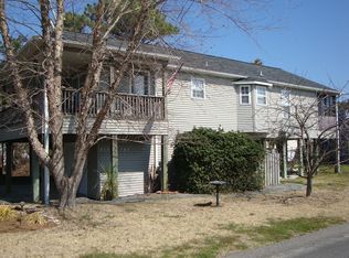 914 Salt Water Ln, Carolina Beach, NC 28428