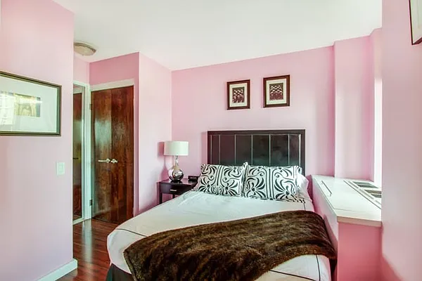 Sold by Compass | media 25