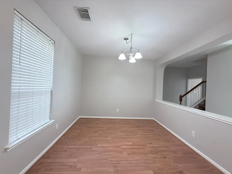 2926 Richland Spring Ln — Photo 2