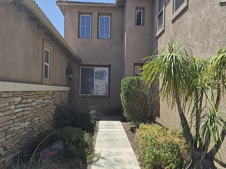 32689 Cottonwood Rd — Photo 3