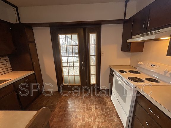 3rd image of 58 S Corporation St #1