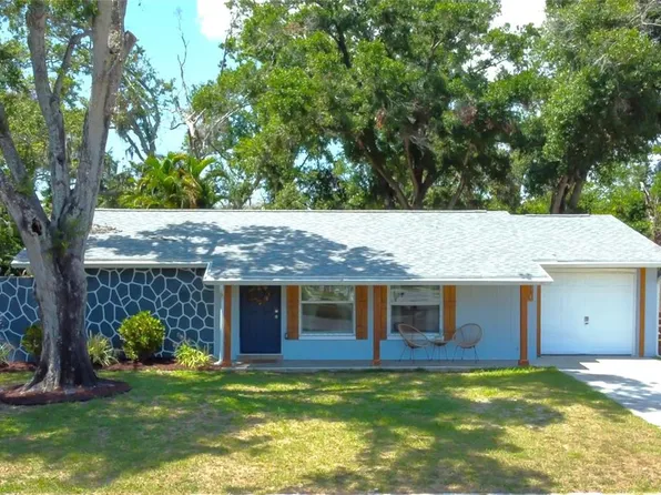 2750 Edenwood St, Clearwater, FL 33759