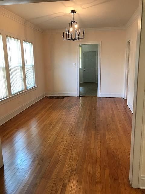2nd image of 8552 S Euclid Ave