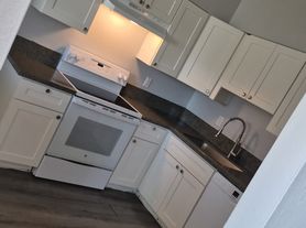 3356 E Kleindale Rd, Tucson, AZ