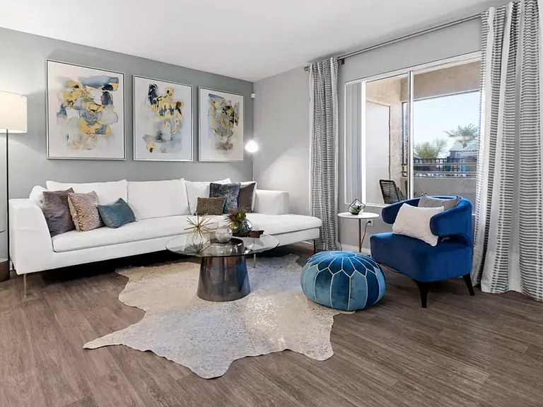Millennium East Luxury Apartment Homes — Photo 79
