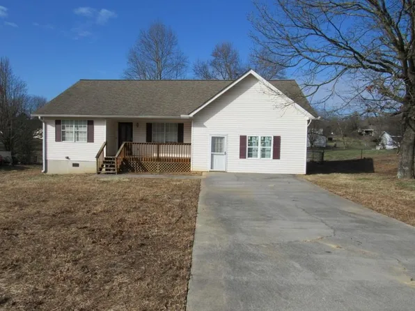 859 Buck Blvd SE, Calhoun, GA 30701