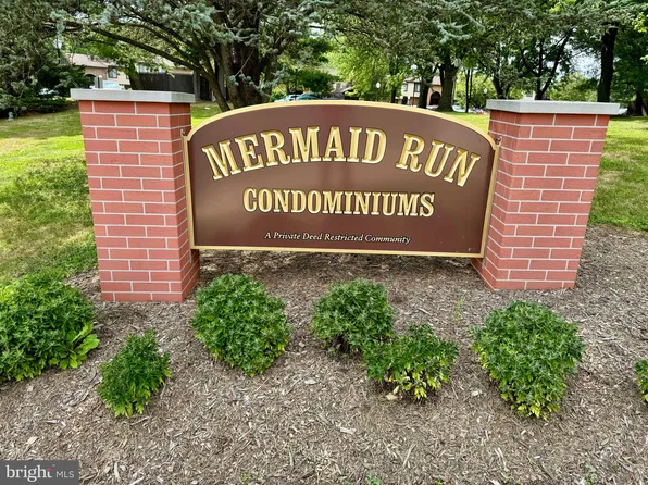 4912 W Brigantine Ct, Wilmington, DE 19808