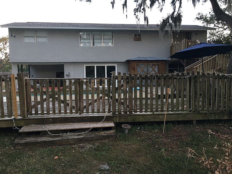 1st image of 11830 Lakewood Dr
