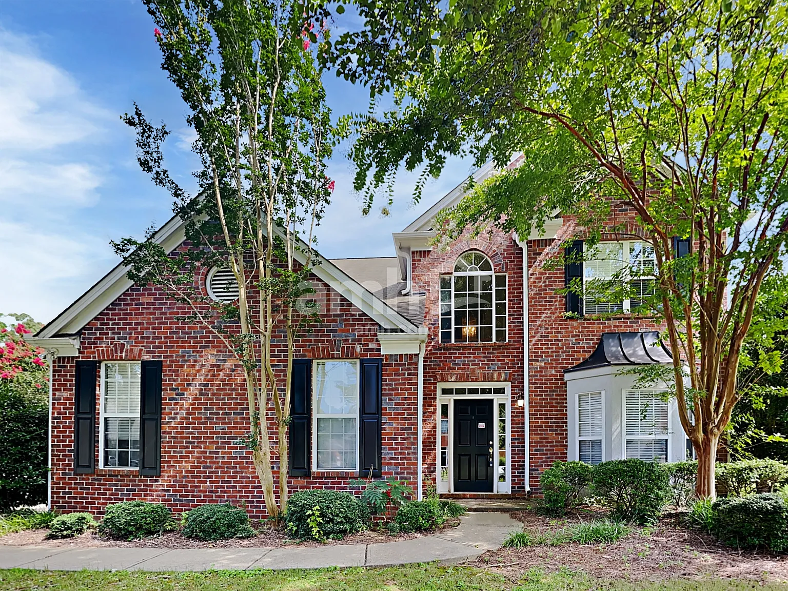 3 bed, 2.5 bath, 2662 sqft, $2,830 — Photo 1