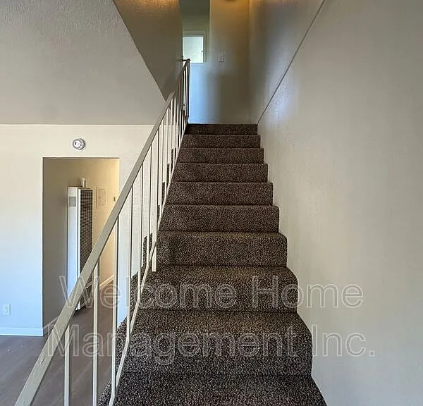 152 Laurel Ave #5 — Photo 5