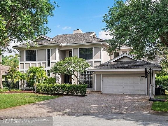 2nd image of 6021 NW 66th Pl