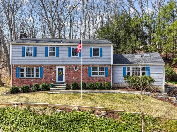 20 Mountain Trail, Stamford, CT 06903