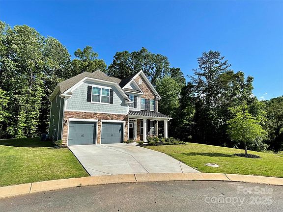 2nd image of 5005 Blue Serenity Ct