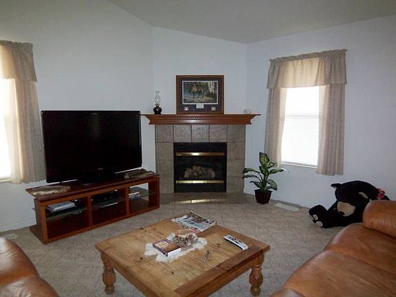 Living Room w/ Fireplace