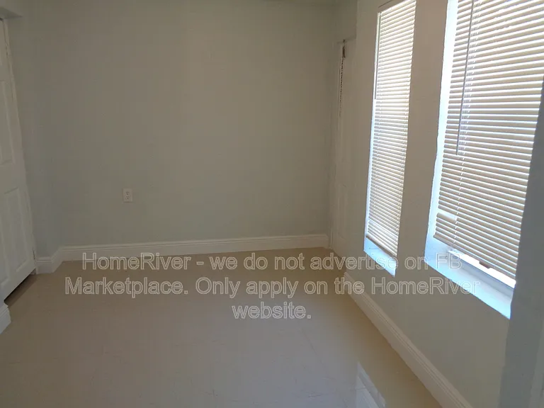500 NW 9th Ave — Photo 15