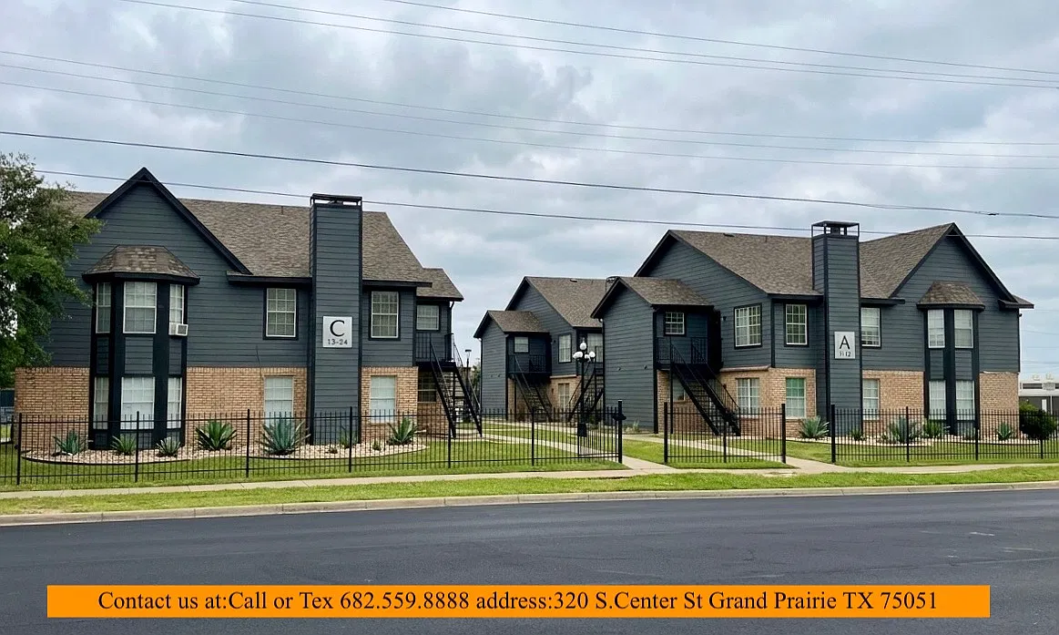 320 S Center St — Photo 1