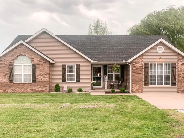 27320 Fleece Ln, Joplin, MO 64801