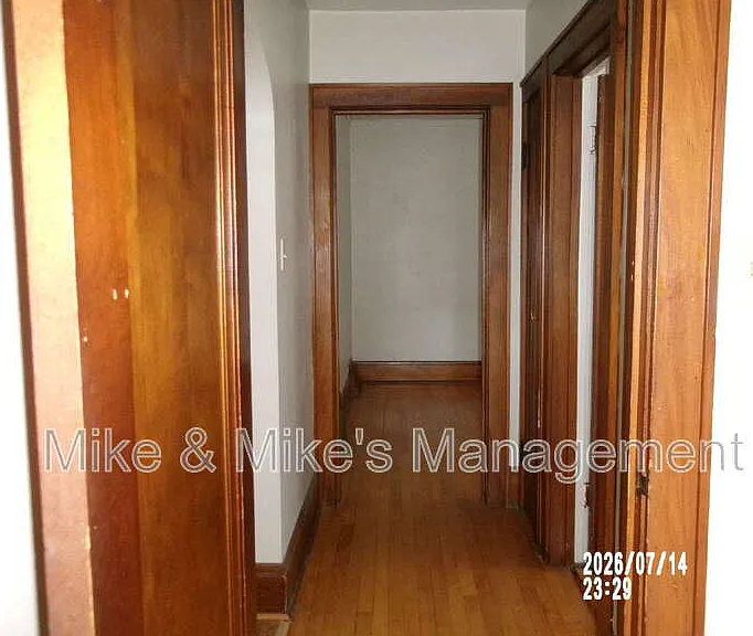 2124 N 60th St — Photo 14