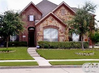 513 McKinney Trl, Fate, TX 75087
