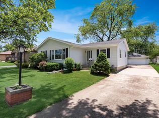 809 Janice Ave, Lockport, IL 60441