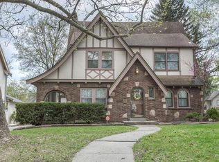 1215 W 71st Ter, Kansas City, MO 64114